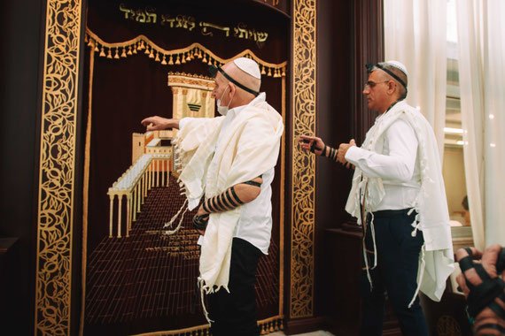 זה קורה - פתיחת היכל התורה