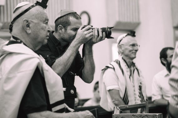 צלם לברית מילה בבית