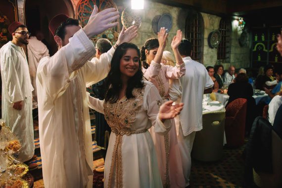 התלבושות והריקודים | צילום חינה מרוקאית בירושלים