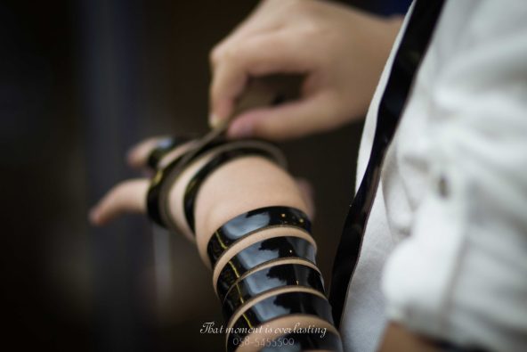 תפילין וסדר - עליה לתורה בבית כנסת