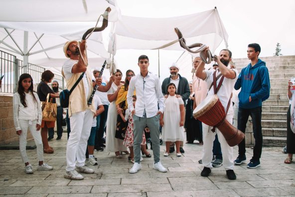 שופרים - תהלוכת תופים בכותל