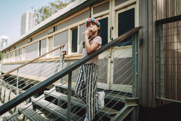 חוזרים לשנות התשעים - בוק בקרון