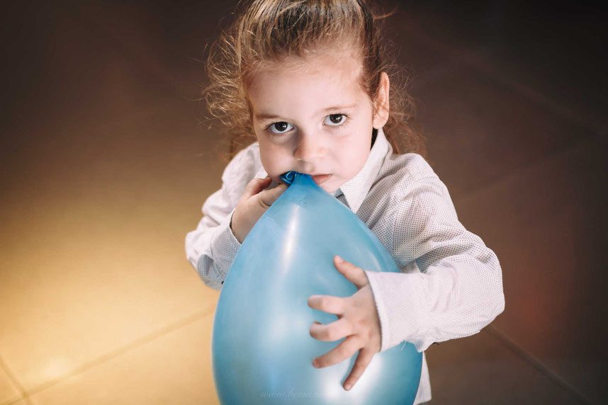 משחקים עם צבעים בעריכה - הצבעים מאחורי הילד