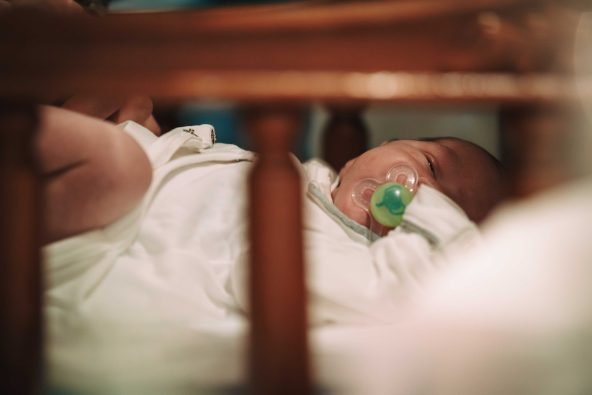 הכנות לרך הנולד - צלם לברית בביתכם סטאס מוזיקוב