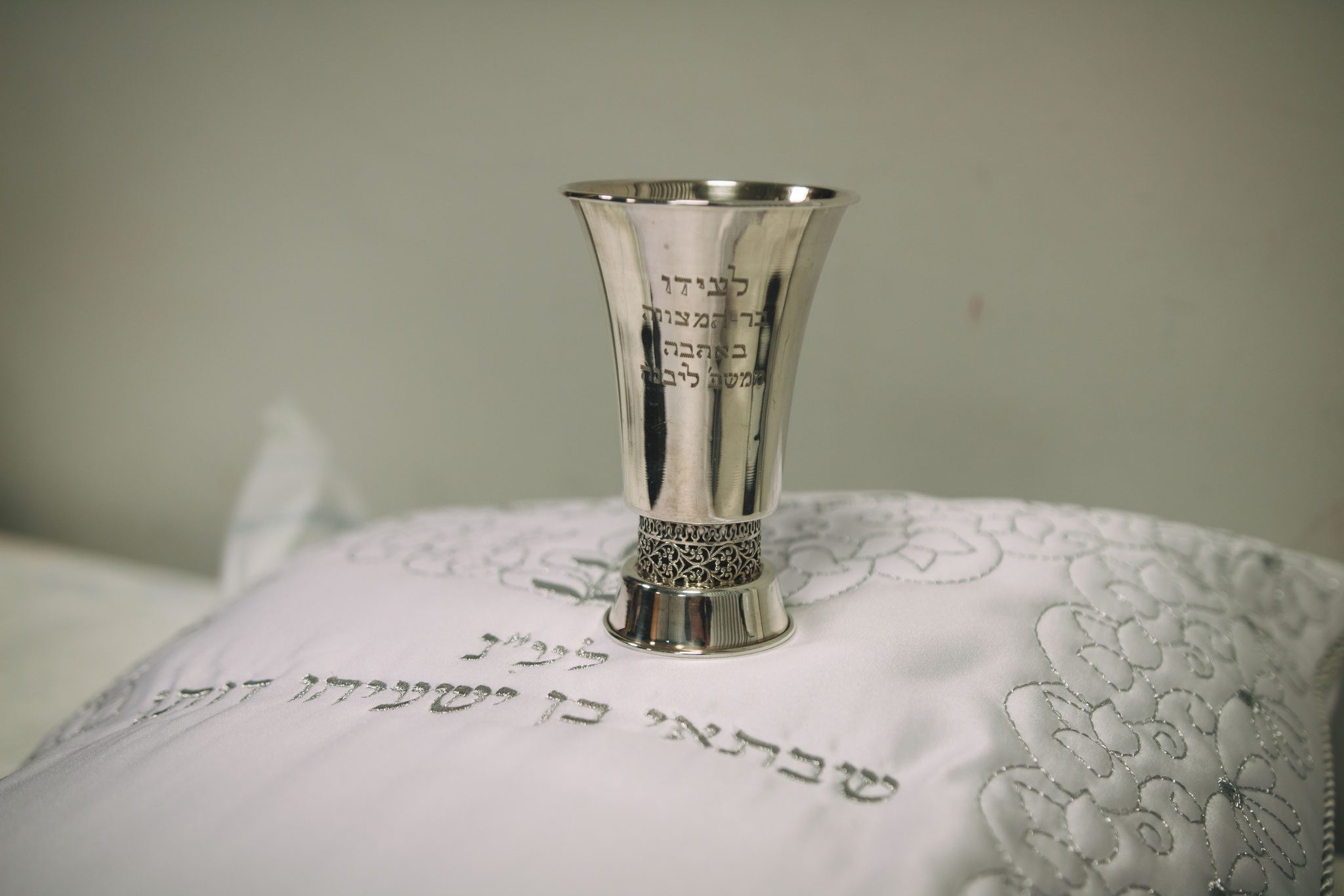 הכרית והכוס - צילום ברית במסעדה