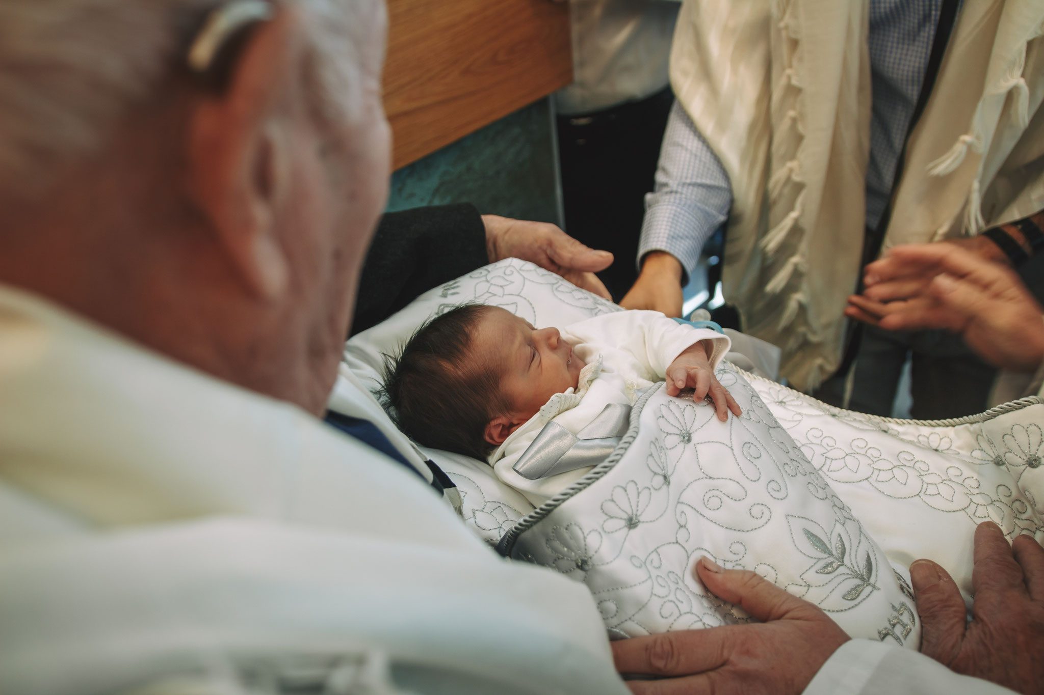 רגע לפני - ברית מילה במסעדה